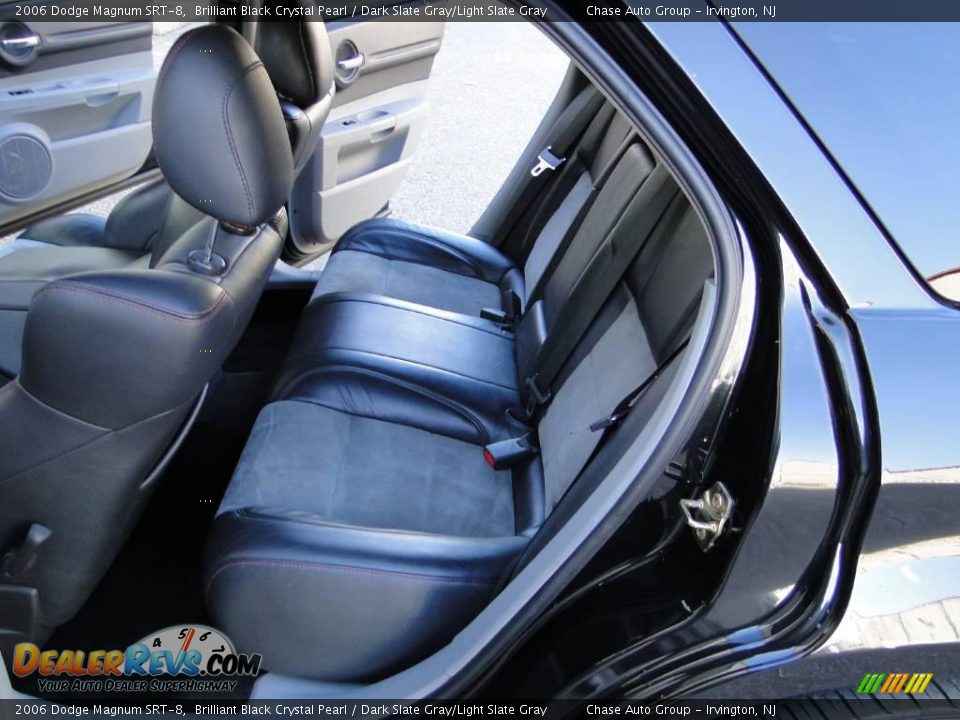 2006 Dodge Magnum SRT-8 Brilliant Black Crystal Pearl / Dark Slate Gray/Light Slate Gray Photo #28