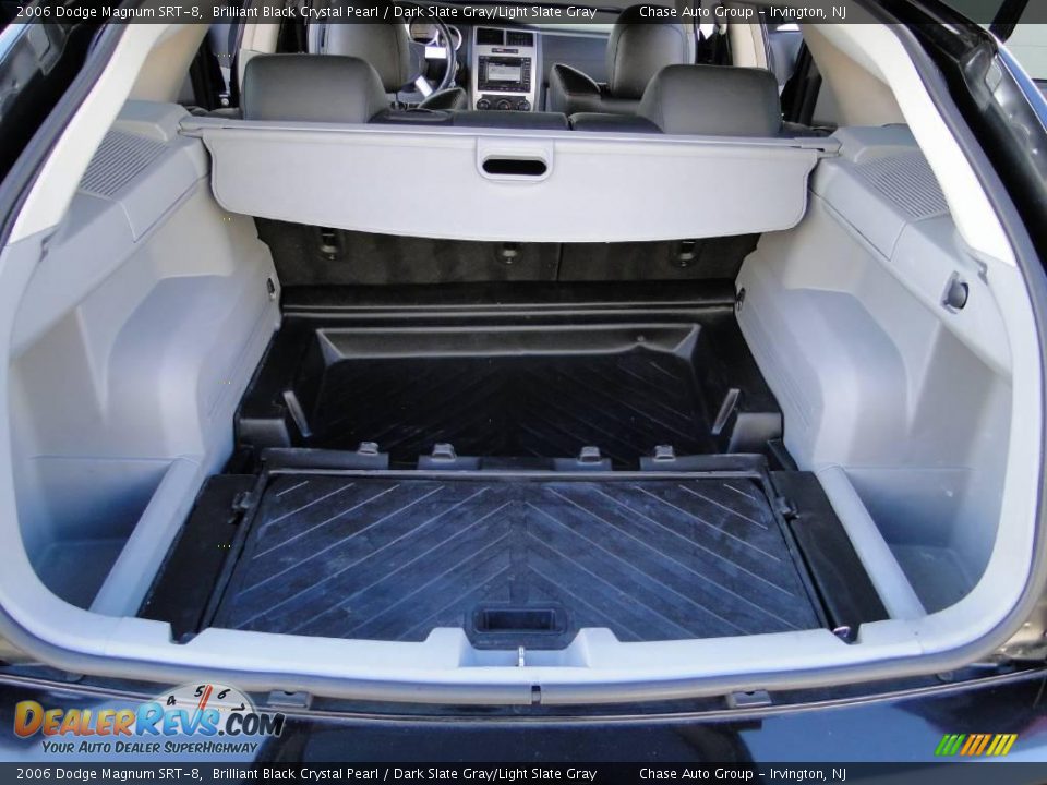 2006 Dodge Magnum SRT-8 Brilliant Black Crystal Pearl / Dark Slate Gray/Light Slate Gray Photo #32