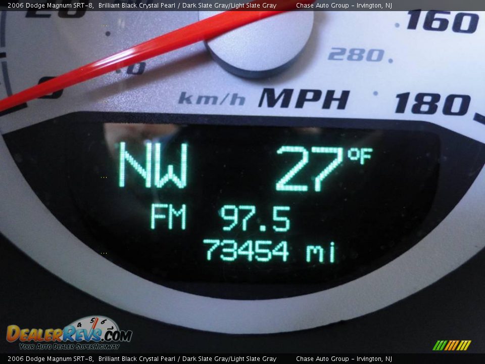 2006 Dodge Magnum SRT-8 Brilliant Black Crystal Pearl / Dark Slate Gray/Light Slate Gray Photo #33