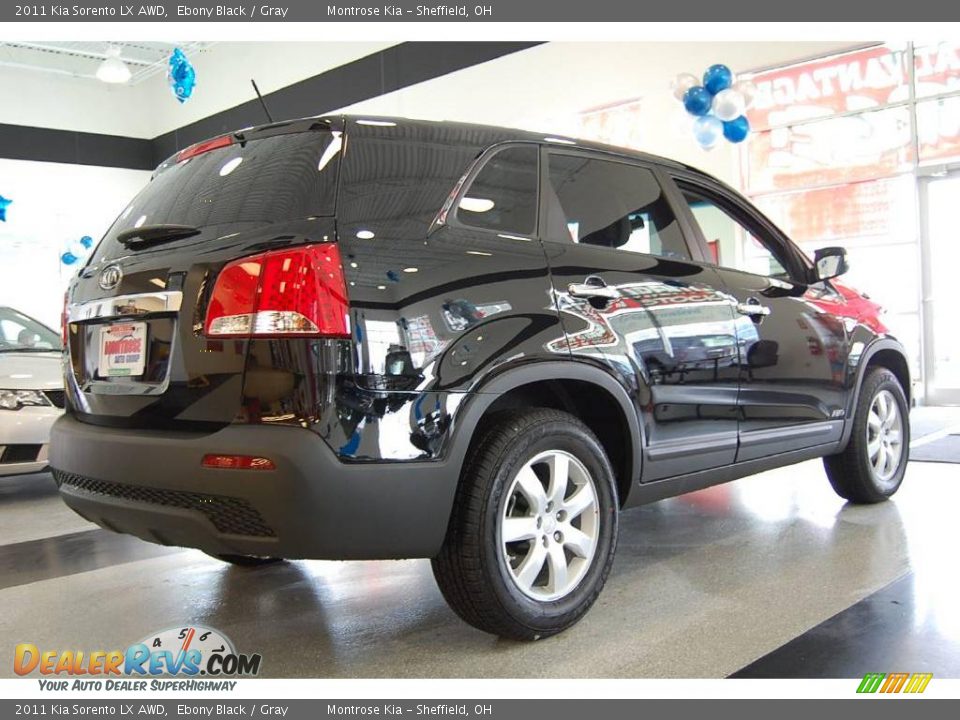 2011 Kia Sorento LX AWD Ebony Black / Gray Photo #8