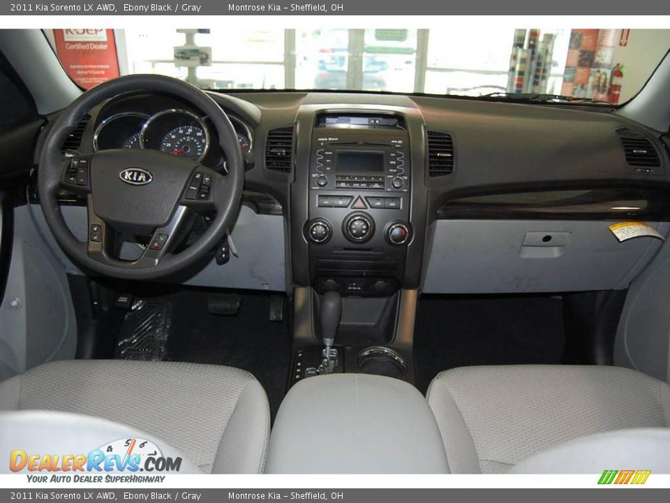 2011 Kia Sorento LX AWD Ebony Black / Gray Photo #13
