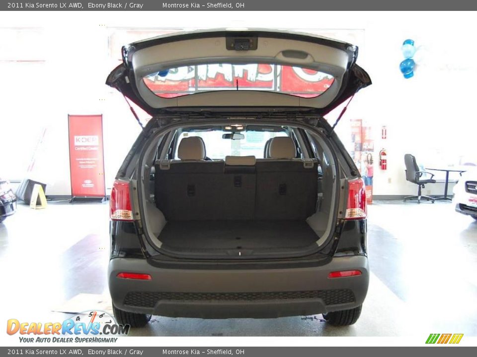 2011 Kia Sorento LX AWD Ebony Black / Gray Photo #26