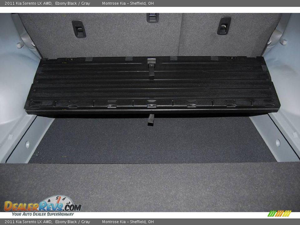 2011 Kia Sorento LX AWD Ebony Black / Gray Photo #28