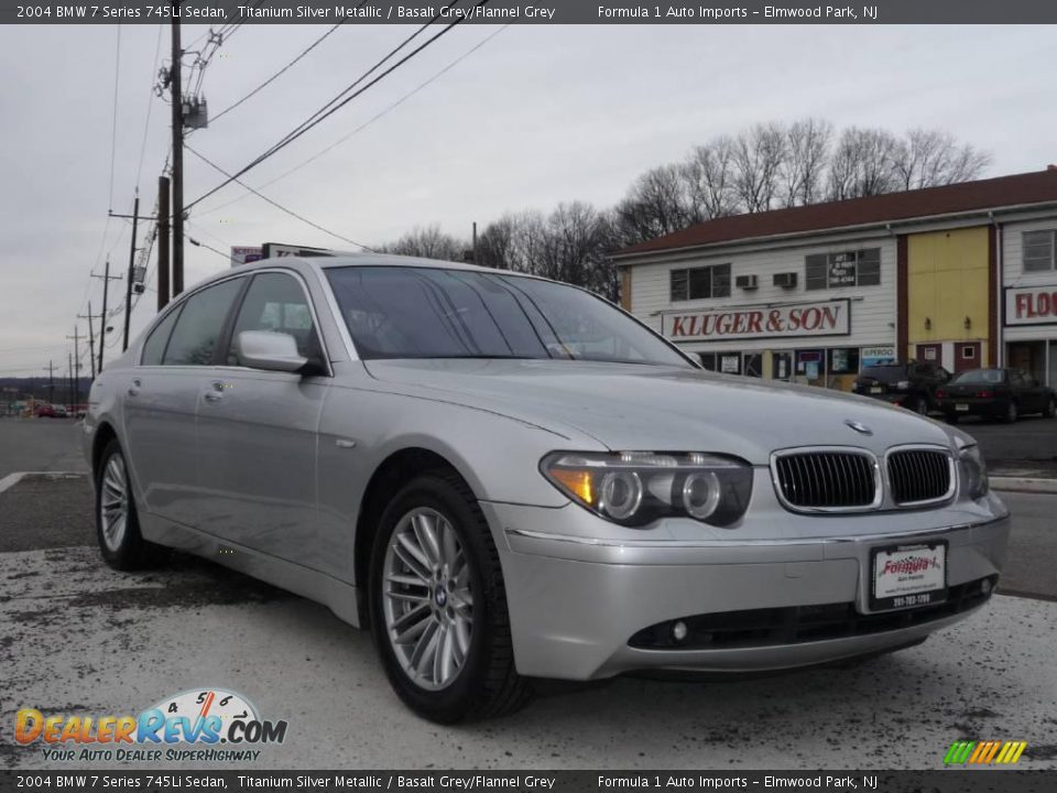 2004 BMW 7 Series 745Li Sedan Titanium Silver Metallic / Basalt Grey/Flannel Grey Photo #2