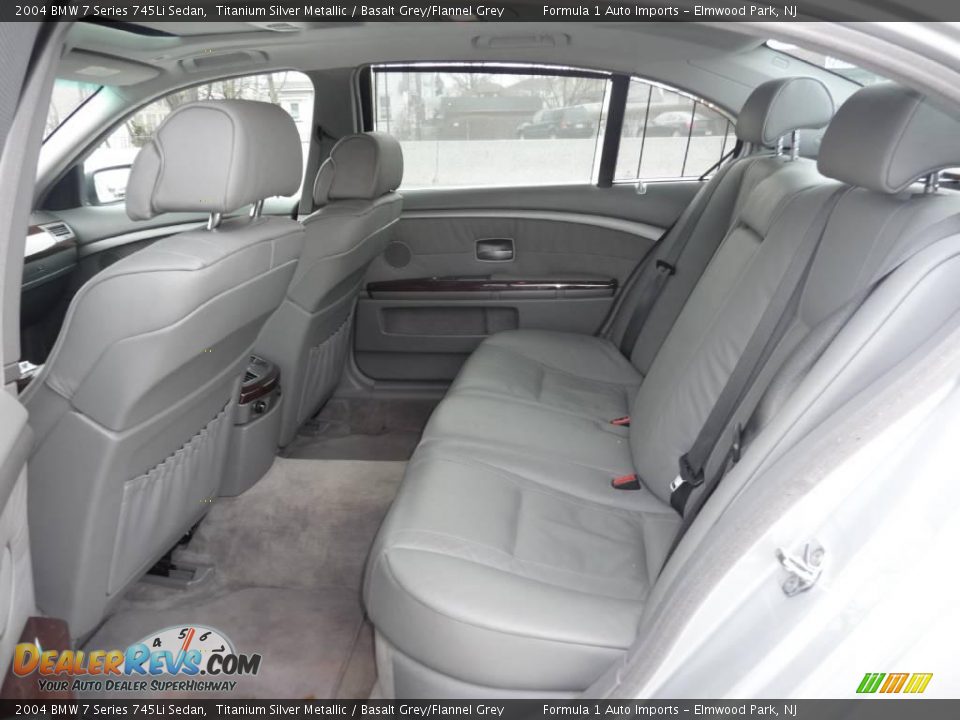2004 BMW 7 Series 745Li Sedan Titanium Silver Metallic / Basalt Grey/Flannel Grey Photo #6