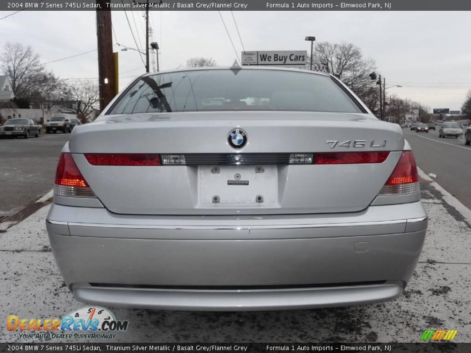 2004 BMW 7 Series 745Li Sedan Titanium Silver Metallic / Basalt Grey/Flannel Grey Photo #9