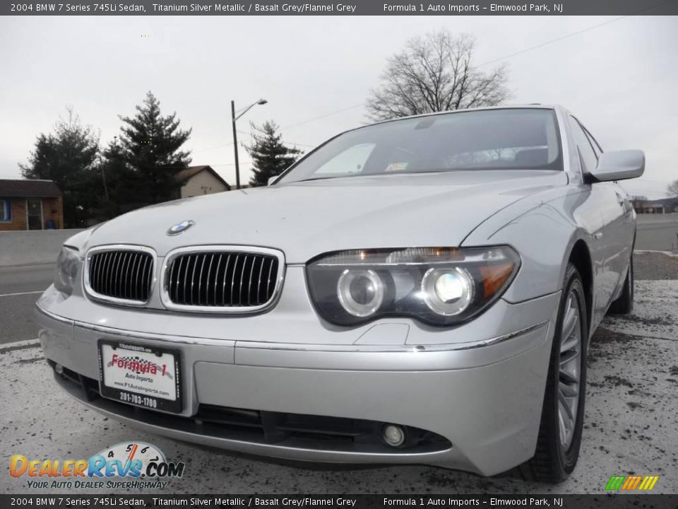 2004 BMW 7 Series 745Li Sedan Titanium Silver Metallic / Basalt Grey/Flannel Grey Photo #13