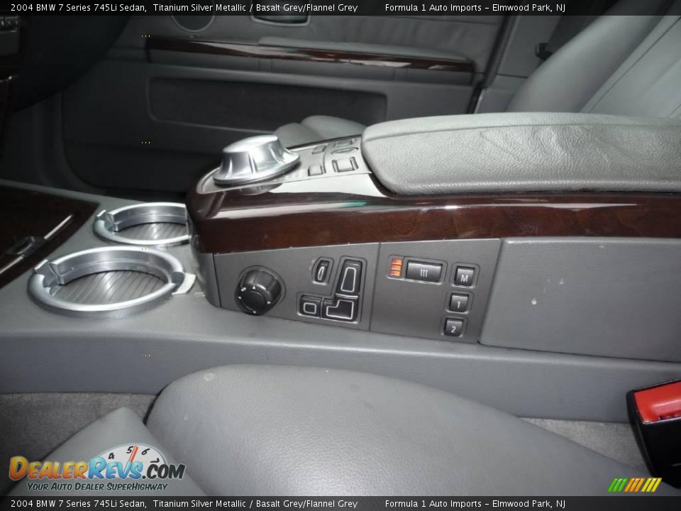 2004 BMW 7 Series 745Li Sedan Titanium Silver Metallic / Basalt Grey/Flannel Grey Photo #19