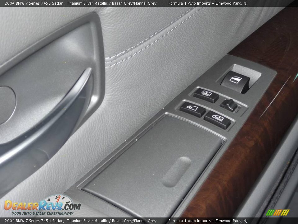 2004 BMW 7 Series 745Li Sedan Titanium Silver Metallic / Basalt Grey/Flannel Grey Photo #27