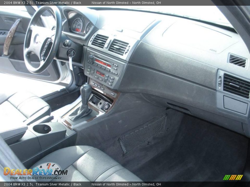 2004 BMW X3 2.5i Titanium Silver Metallic / Black Photo #15