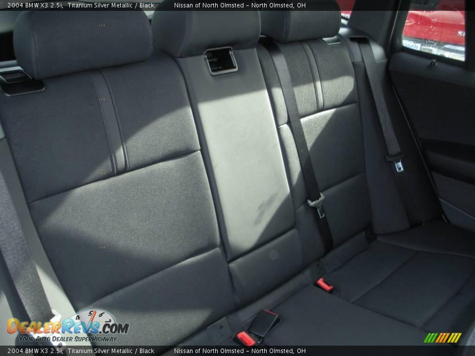 2004 BMW X3 2.5i Titanium Silver Metallic / Black Photo #17