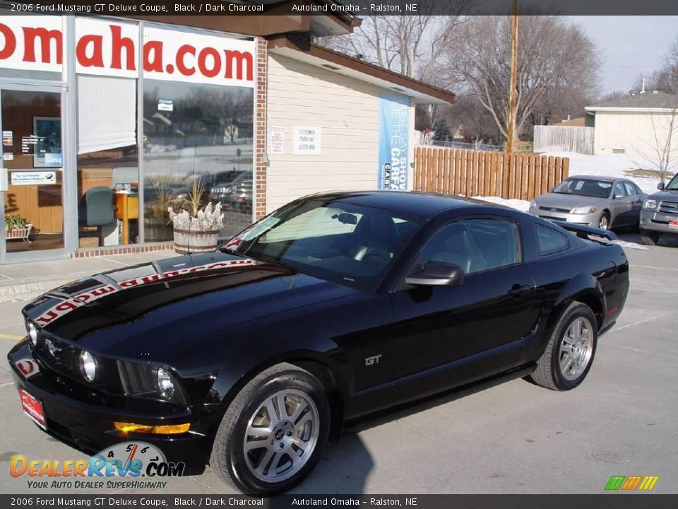 2006 Ford Mustang GT Deluxe Coupe Black / Dark Charcoal Photo #3
