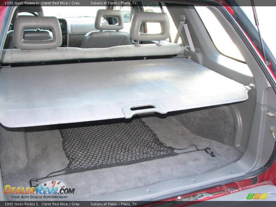 1995 Isuzu Rodeo S Claret Red Mica / Gray Photo #15