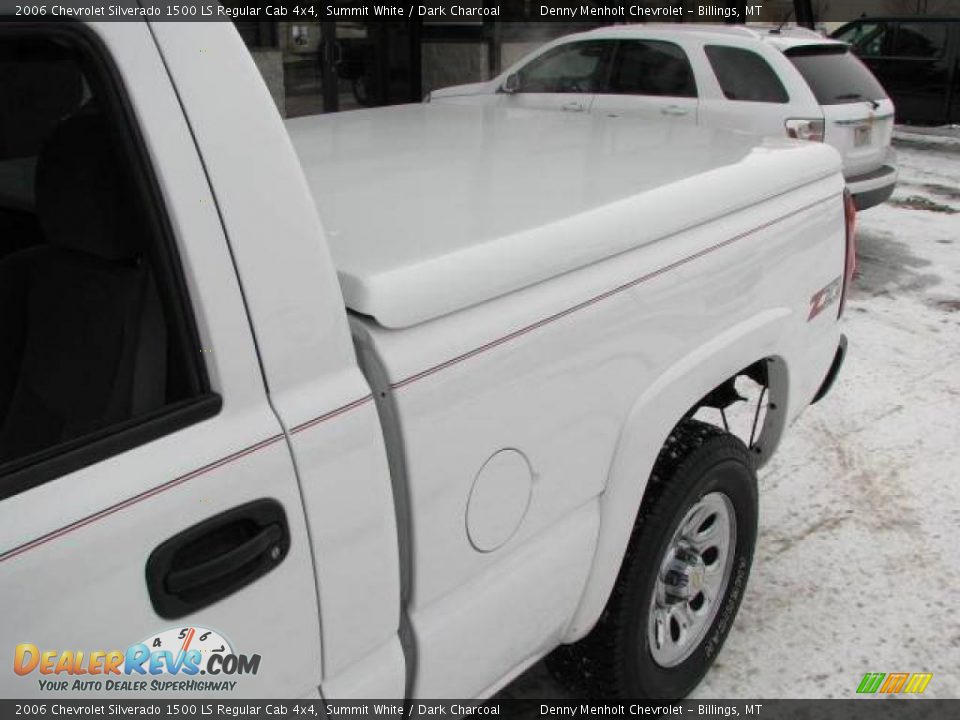 2006 Chevrolet Silverado 1500 LS Regular Cab 4x4 Summit White / Dark Charcoal Photo #11