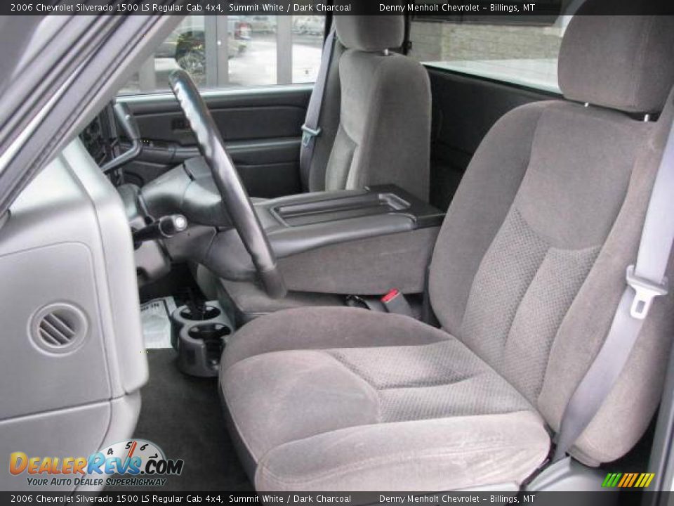 2006 Chevrolet Silverado 1500 LS Regular Cab 4x4 Summit White / Dark Charcoal Photo #12