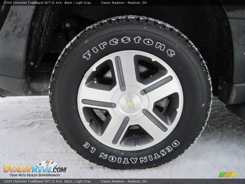 2006 Chevrolet TrailBlazer EXT LS 4x4 Black / Light Gray Photo #9