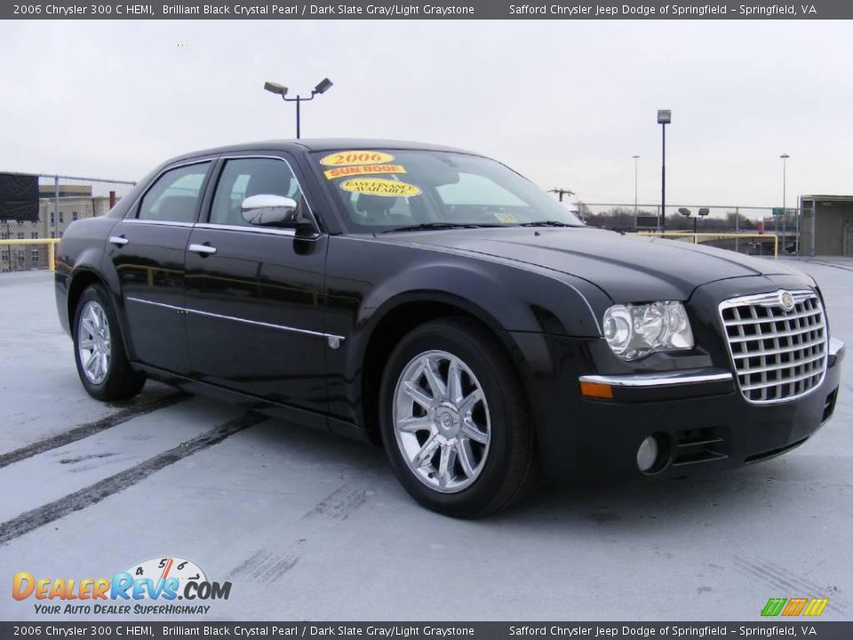 2006 Chrysler 300 C HEMI Brilliant Black Crystal Pearl / Dark Slate Gray/Light Graystone Photo #3