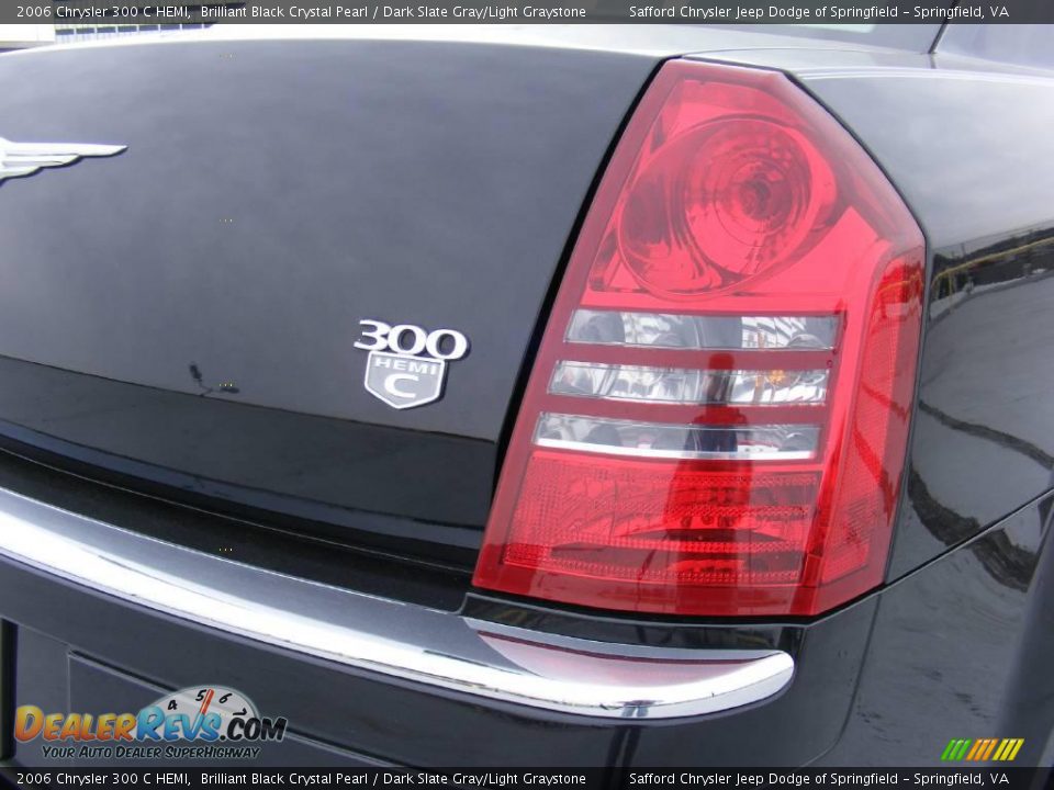 2006 Chrysler 300 C HEMI Brilliant Black Crystal Pearl / Dark Slate Gray/Light Graystone Photo #7