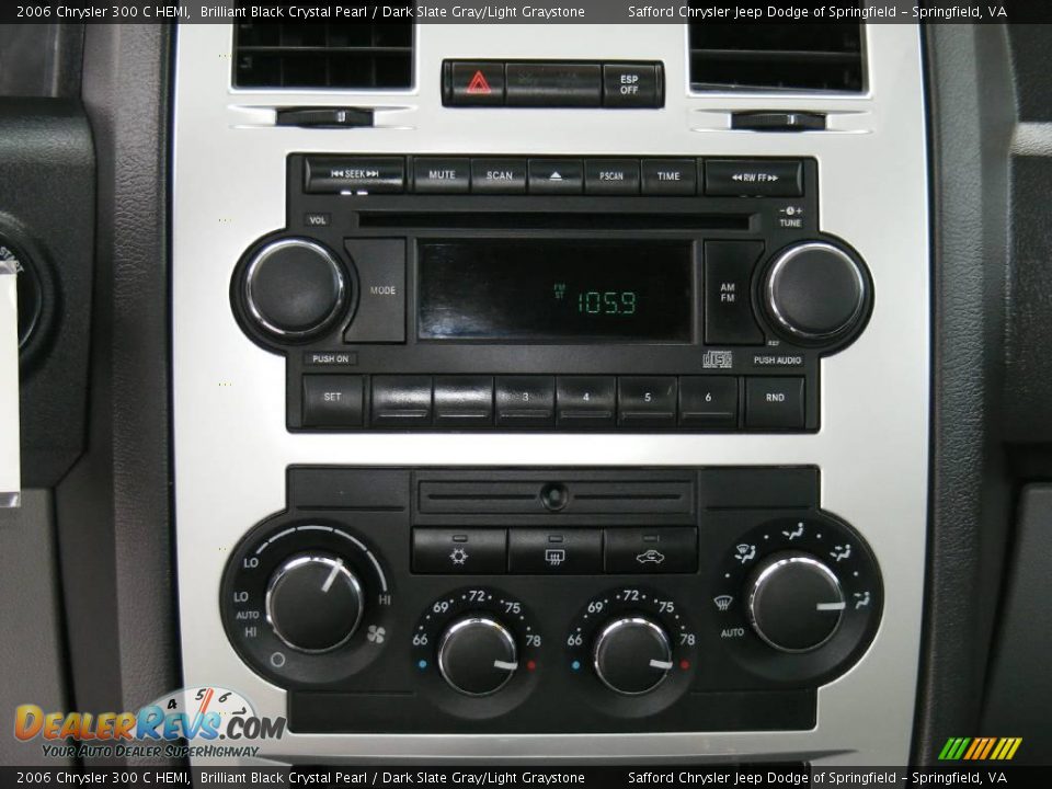 2006 Chrysler 300 C HEMI Brilliant Black Crystal Pearl / Dark Slate Gray/Light Graystone Photo #31