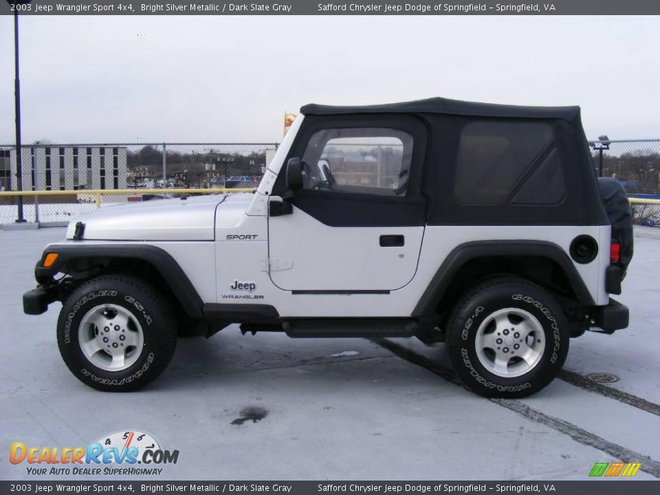 2003 Jeep Wrangler Sport 4x4 Bright Silver Metallic / Dark Slate Gray Photo #8
