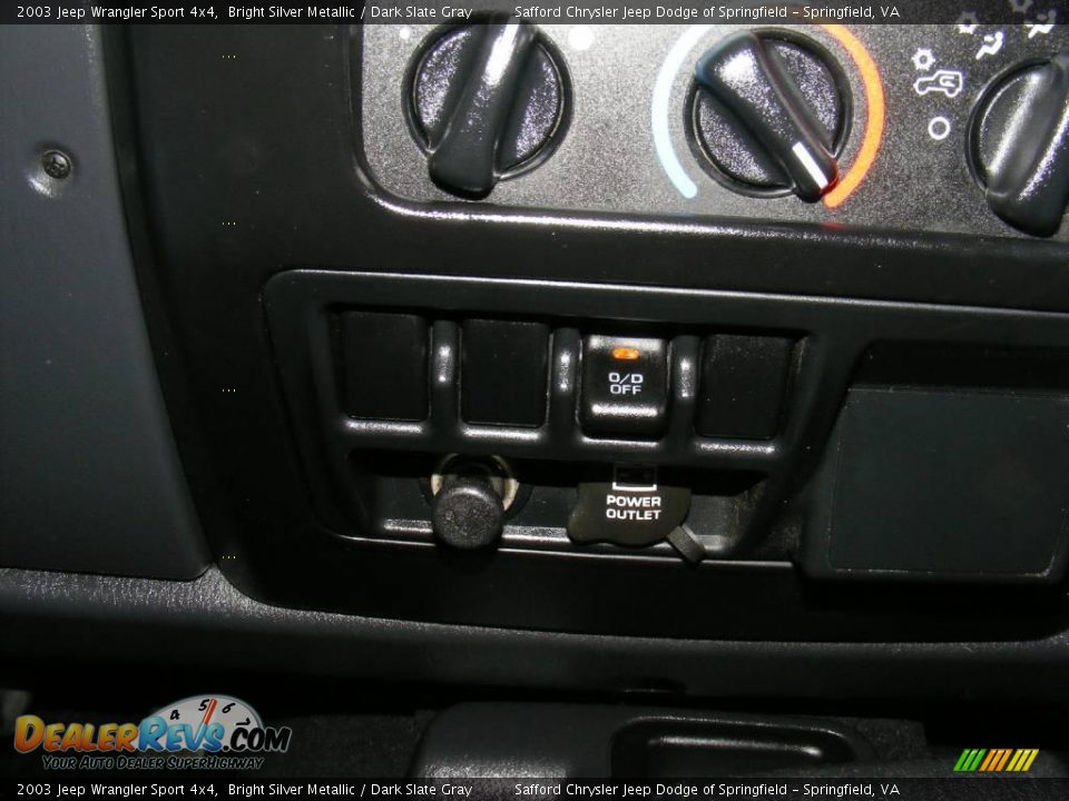 2003 Jeep Wrangler Sport 4x4 Bright Silver Metallic / Dark Slate Gray Photo #23