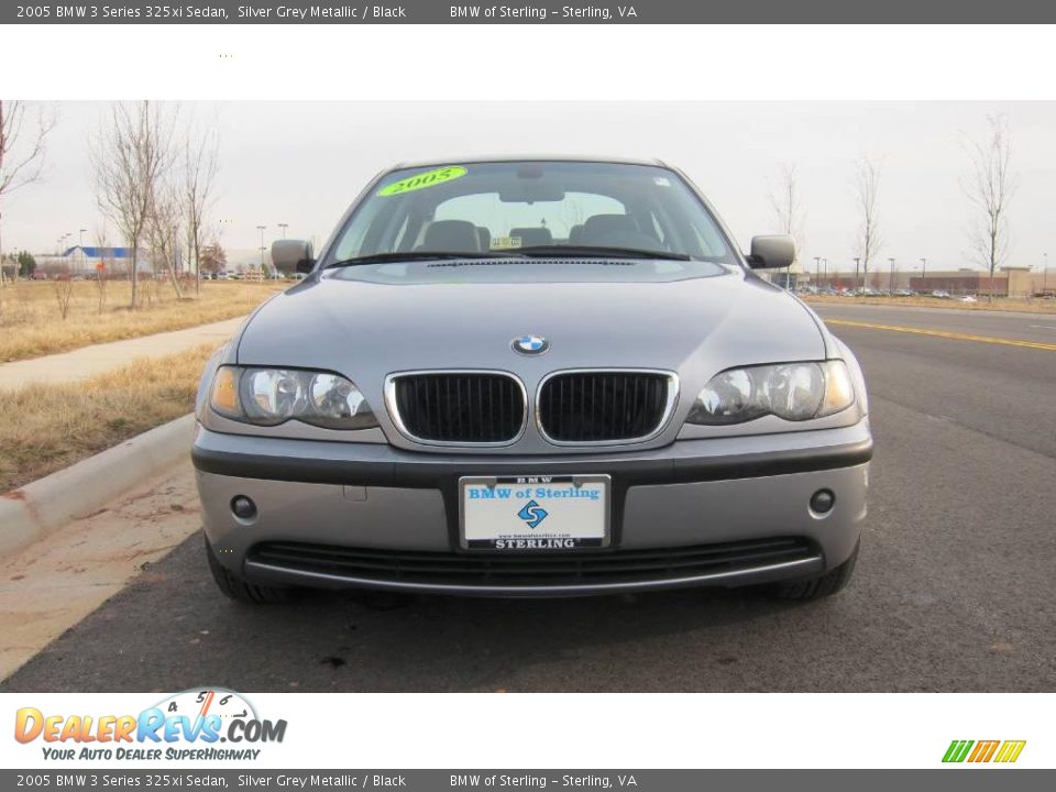 2005 BMW 3 Series 325xi Sedan Silver Grey Metallic / Black Photo #2