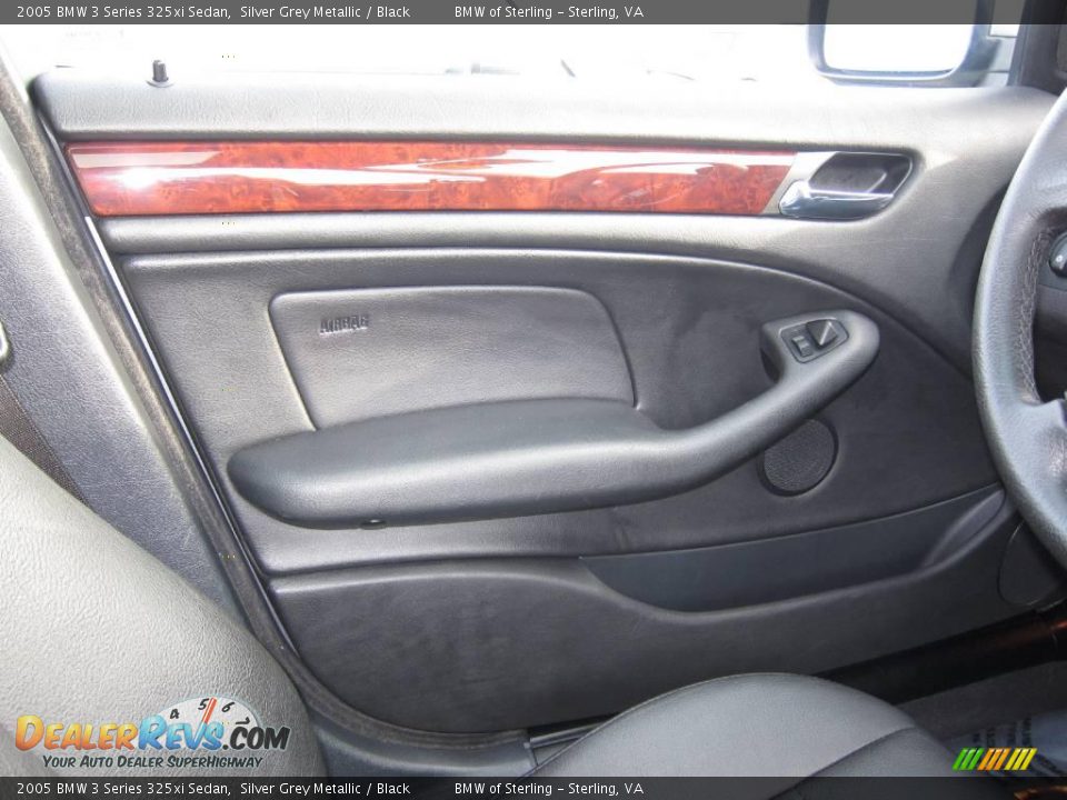 2005 BMW 3 Series 325xi Sedan Silver Grey Metallic / Black Photo #11