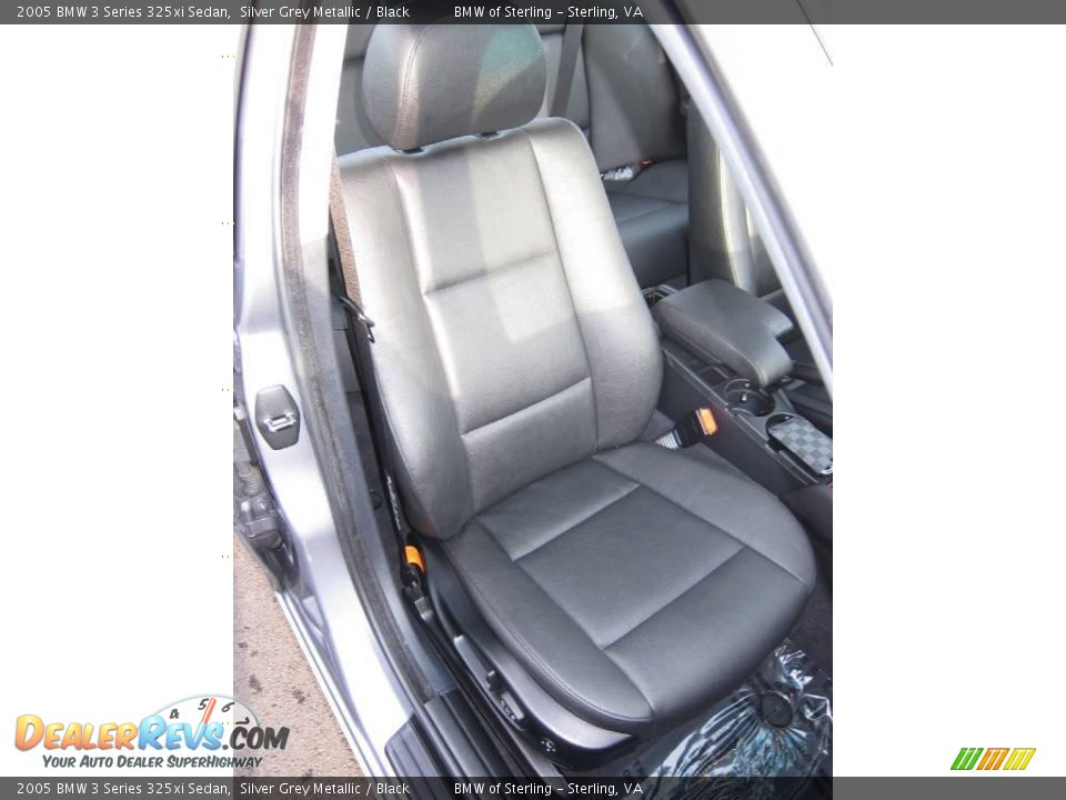 2005 BMW 3 Series 325xi Sedan Silver Grey Metallic / Black Photo #27