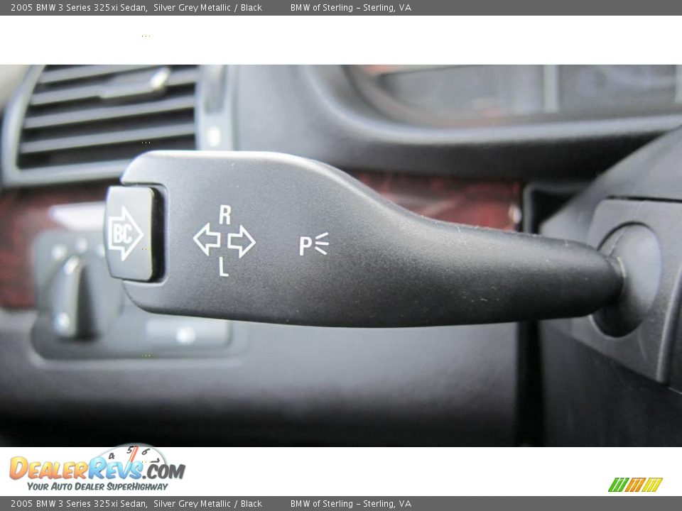 2005 BMW 3 Series 325xi Sedan Silver Grey Metallic / Black Photo #28