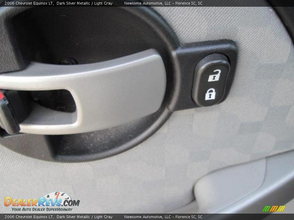 2006 Chevrolet Equinox LT Dark Silver Metallic / Light Gray Photo #15
