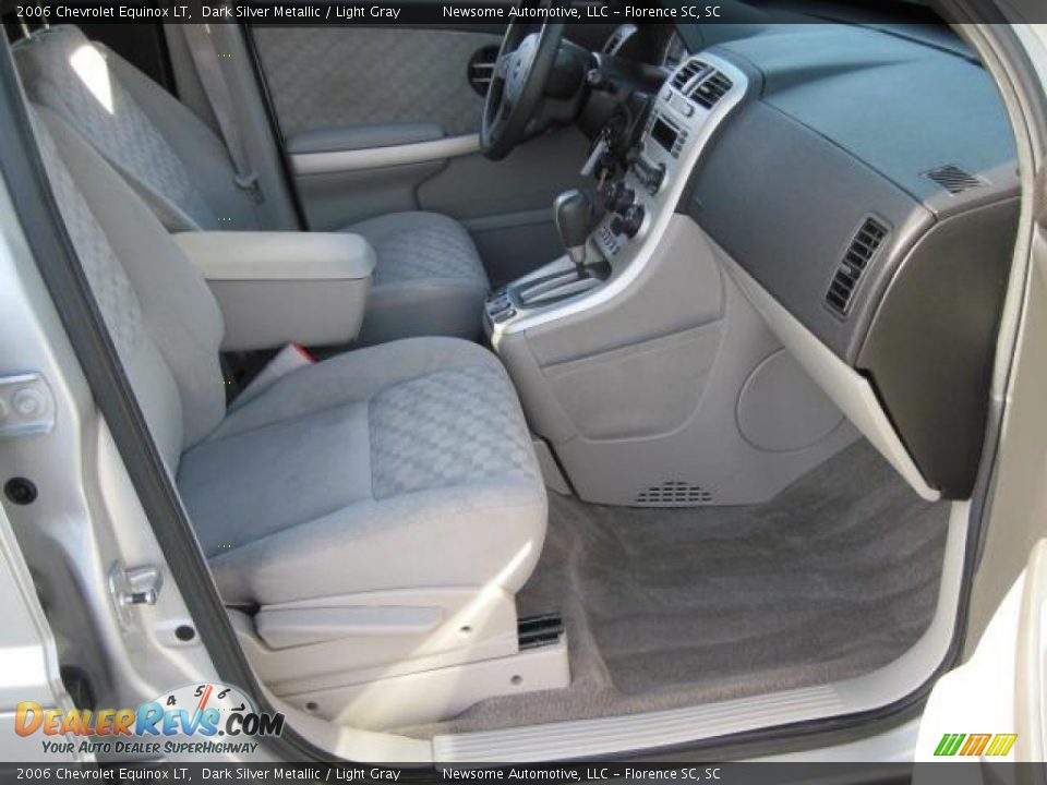 2006 Chevrolet Equinox LT Dark Silver Metallic / Light Gray Photo #17