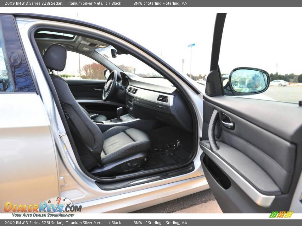 2009 BMW 3 Series 328i Sedan Titanium Silver Metallic / Black Photo #11