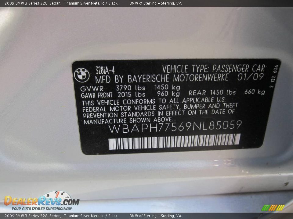 2009 BMW 3 Series 328i Sedan Titanium Silver Metallic / Black Photo #32