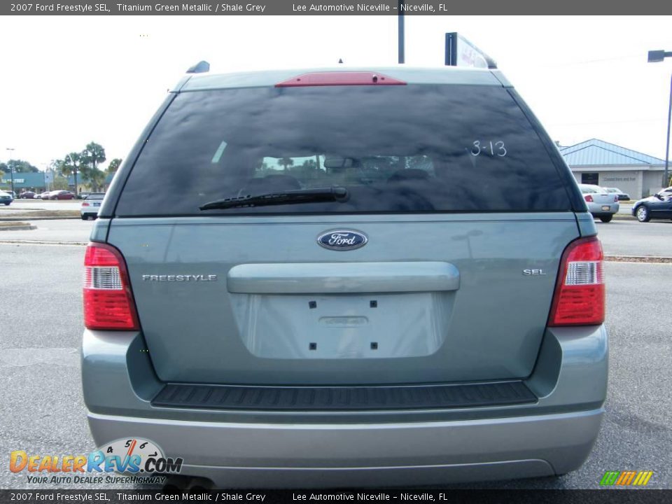 2007 Ford Freestyle SEL Titanium Green Metallic / Shale Grey Photo #4