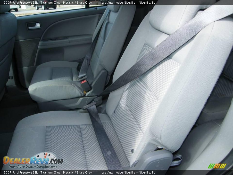 2007 Ford Freestyle SEL Titanium Green Metallic / Shale Grey Photo #20