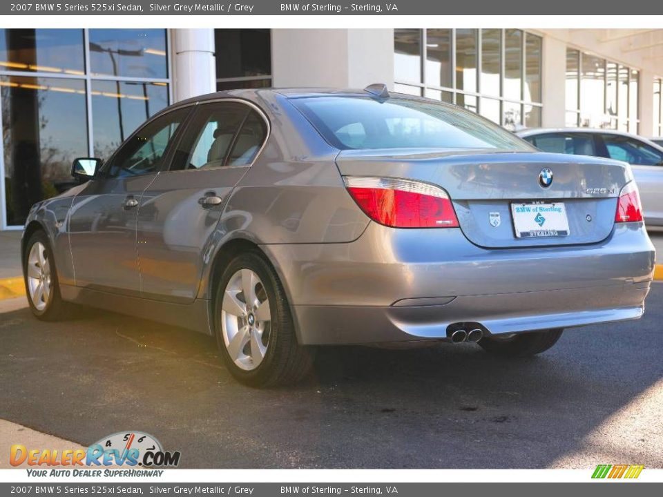 2007 BMW 5 Series 525xi Sedan Silver Grey Metallic / Grey Photo #3