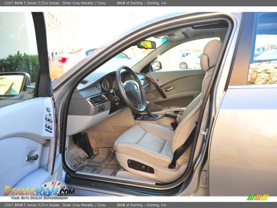 2007 BMW 5 Series 525xi Sedan Silver Grey Metallic / Grey Photo #9