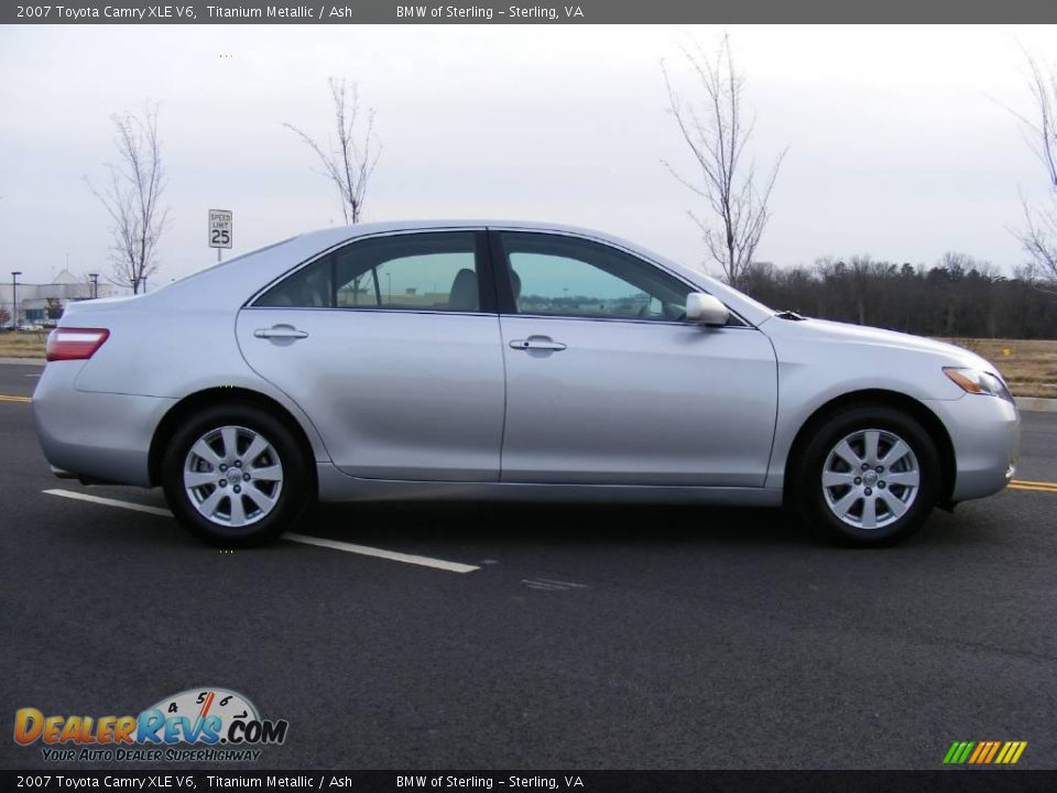 2007 Toyota Camry XLE V6 Titanium Metallic / Ash Photo #4