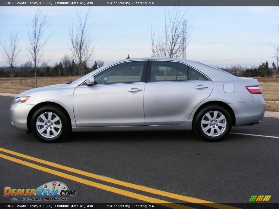 2007 Toyota Camry XLE V6 Titanium Metallic / Ash Photo #8