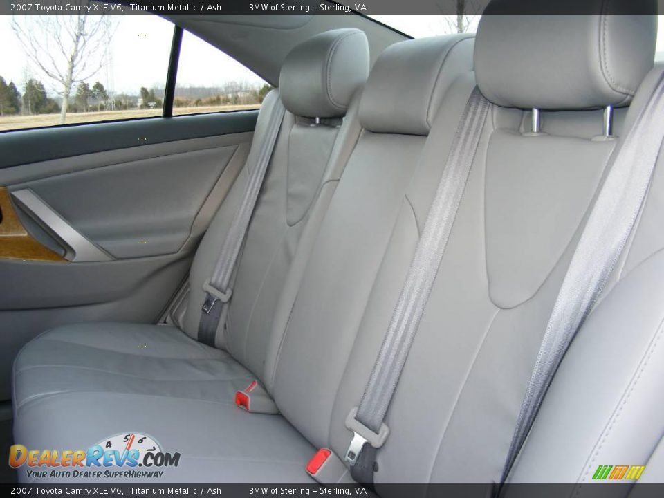 2007 Toyota Camry XLE V6 Titanium Metallic / Ash Photo #19