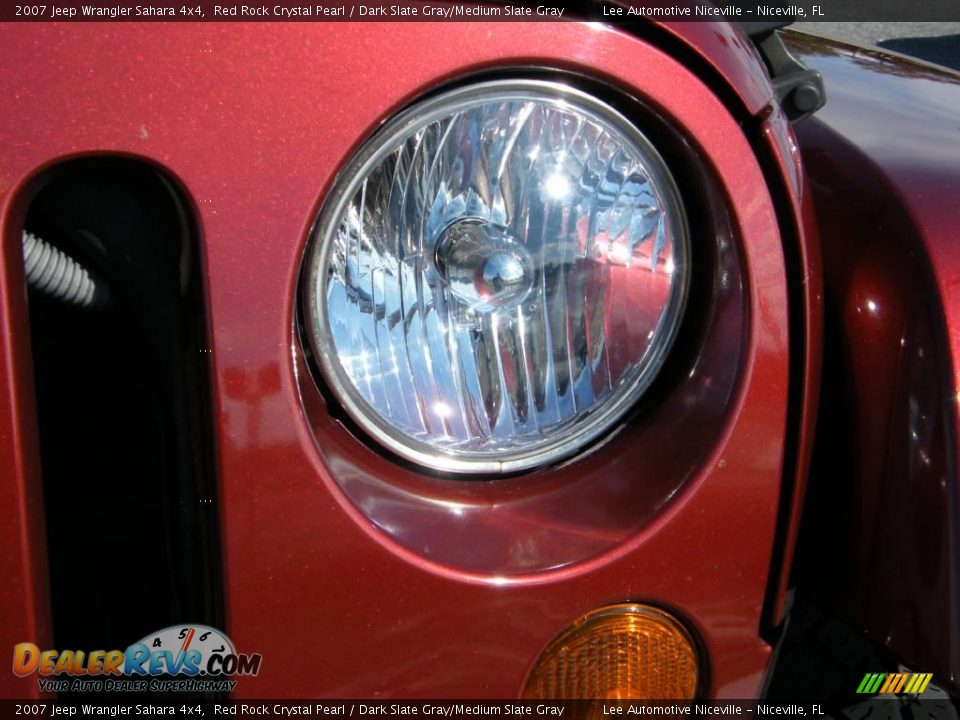 2007 Jeep Wrangler Sahara 4x4 Red Rock Crystal Pearl / Dark Slate Gray/Medium Slate Gray Photo #9