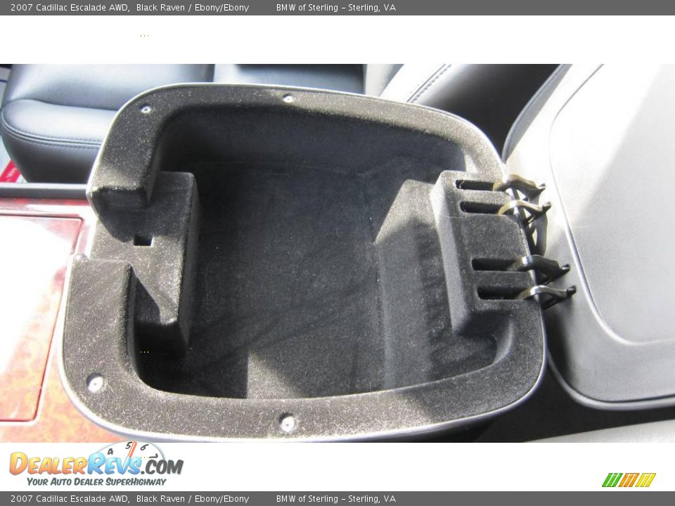 2007 Cadillac Escalade AWD Black Raven / Ebony/Ebony Photo #10