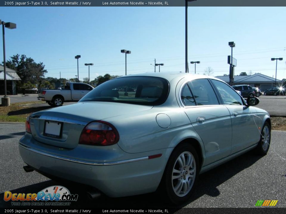 2005 Jaguar S-Type 3.0 Seafrost Metallic / Ivory Photo #5
