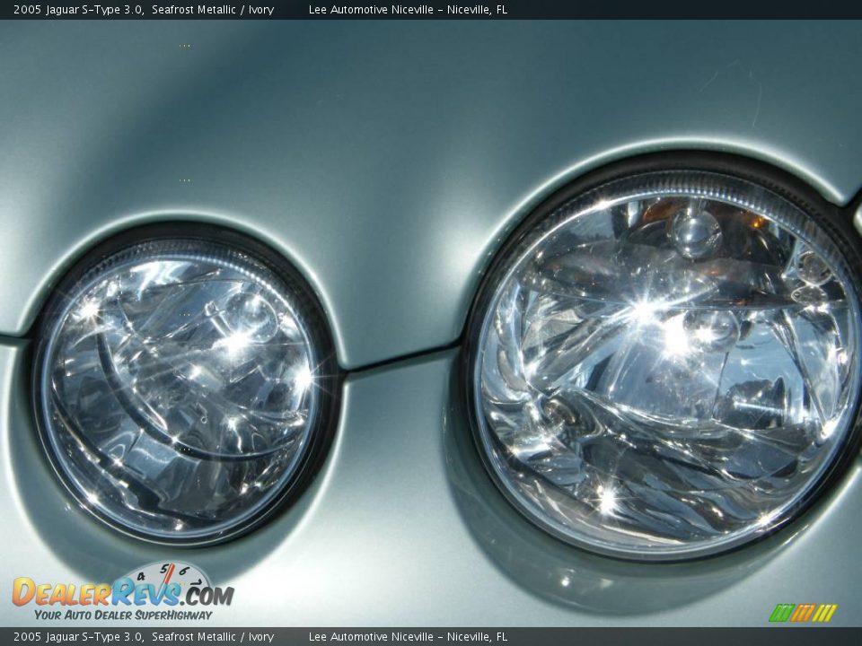 2005 Jaguar S-Type 3.0 Seafrost Metallic / Ivory Photo #10