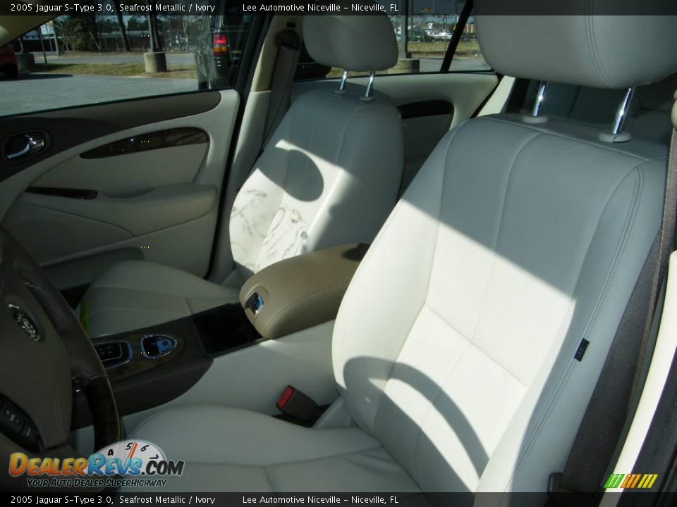 2005 Jaguar S-Type 3.0 Seafrost Metallic / Ivory Photo #15