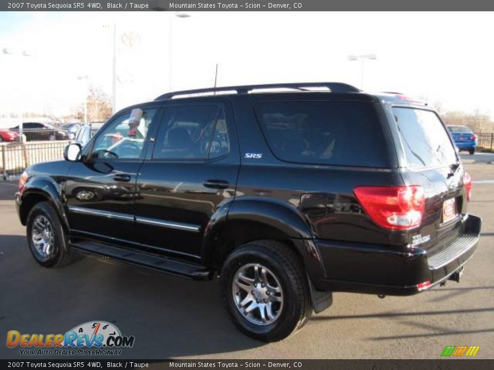 2007 Toyota Sequoia SR5 4WD Black / Taupe Photo #4