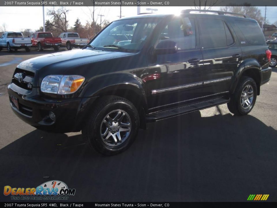 2007 Toyota Sequoia SR5 4WD Black / Taupe Photo #5