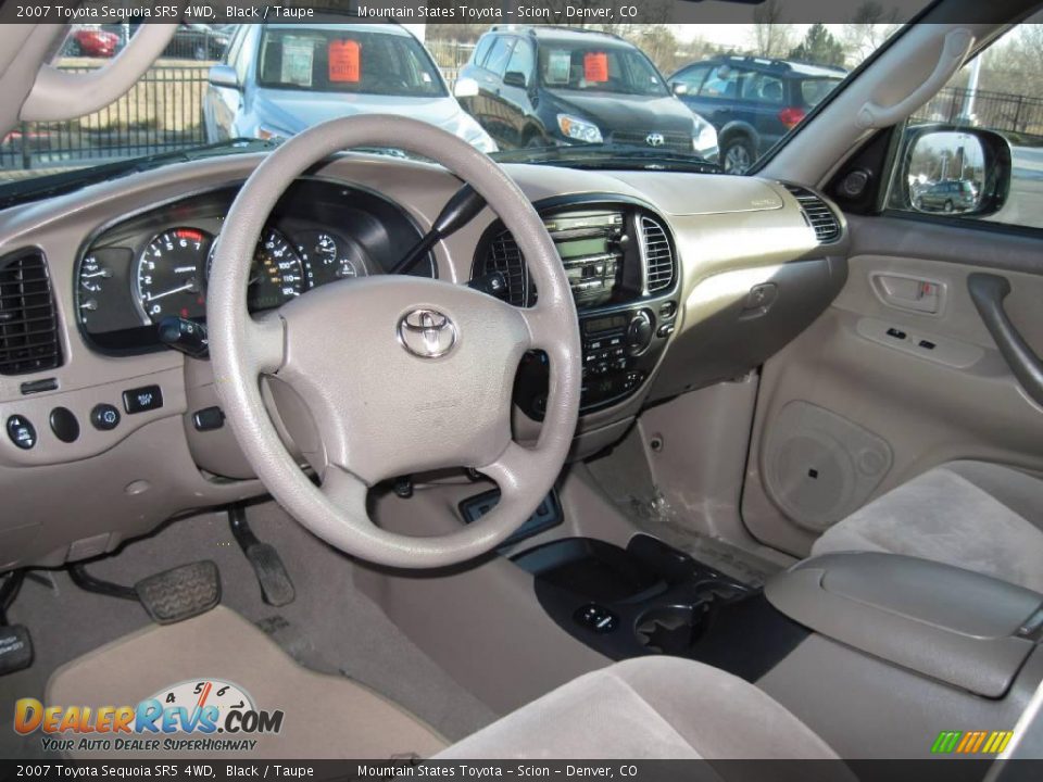 2007 Toyota Sequoia SR5 4WD Black / Taupe Photo #14