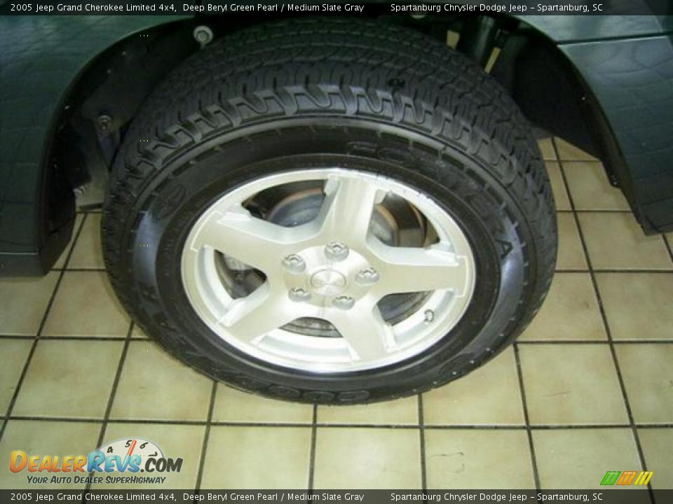 2005 Jeep Grand Cherokee Limited 4x4 Deep Beryl Green Pearl / Medium Slate Gray Photo #4