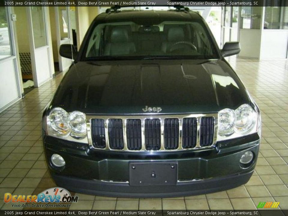 2005 Jeep Grand Cherokee Limited 4x4 Deep Beryl Green Pearl / Medium Slate Gray Photo #12